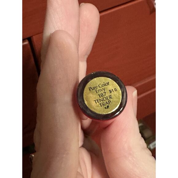 Estee Lauder Pure Color Envy Lip Gloss Full Size #107 Color Tender Trap NWOB - Picture 2 of 3